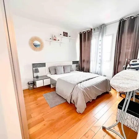 Apartment Beautifully Decorated 2bedroom *