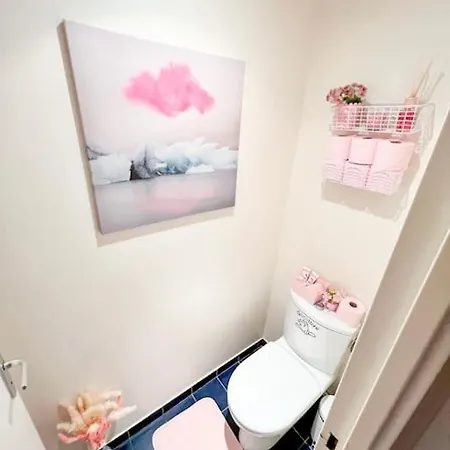 Beautifully Decorated 2bedroom